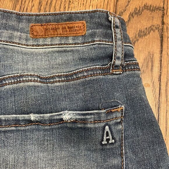 EUC! Articles of Society Frayed Edge Jean Shorts - Size 25 - Picture 6 of 6